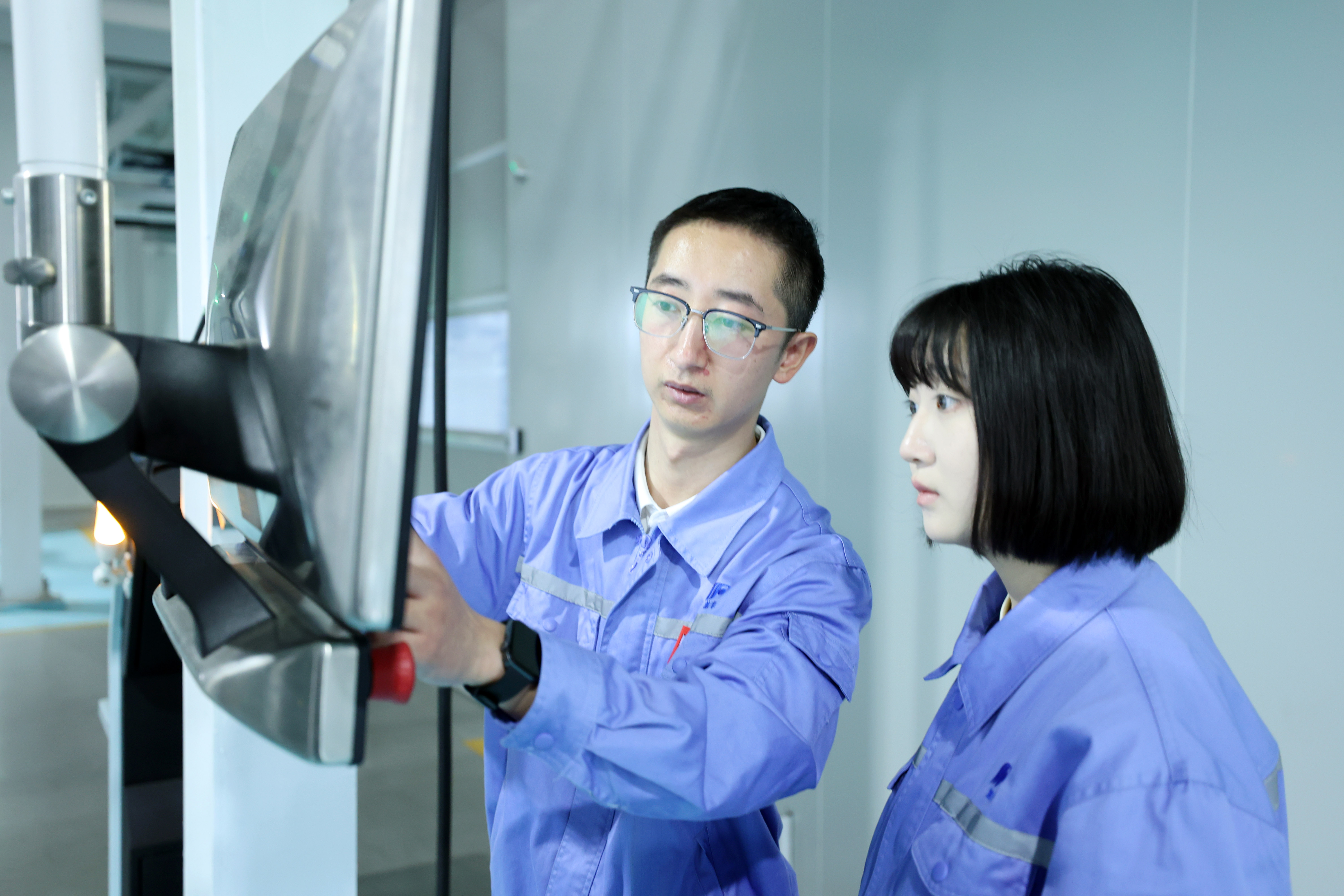 听！乐天使fun88登录入口青年的“青春·答案”